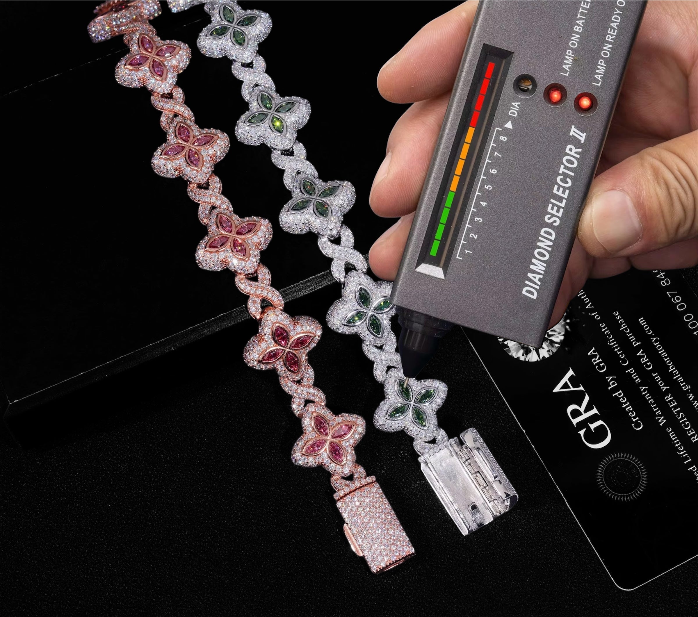 Hand testing rbj Diamond chain gra certifed shaped by identity - Real billy jones